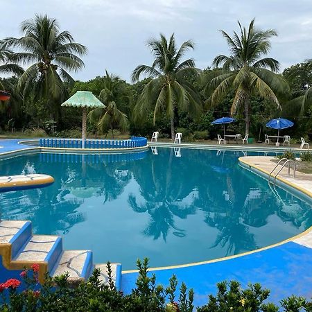 Hotel Tamarindos Сиуатанехо Экстерьер фото