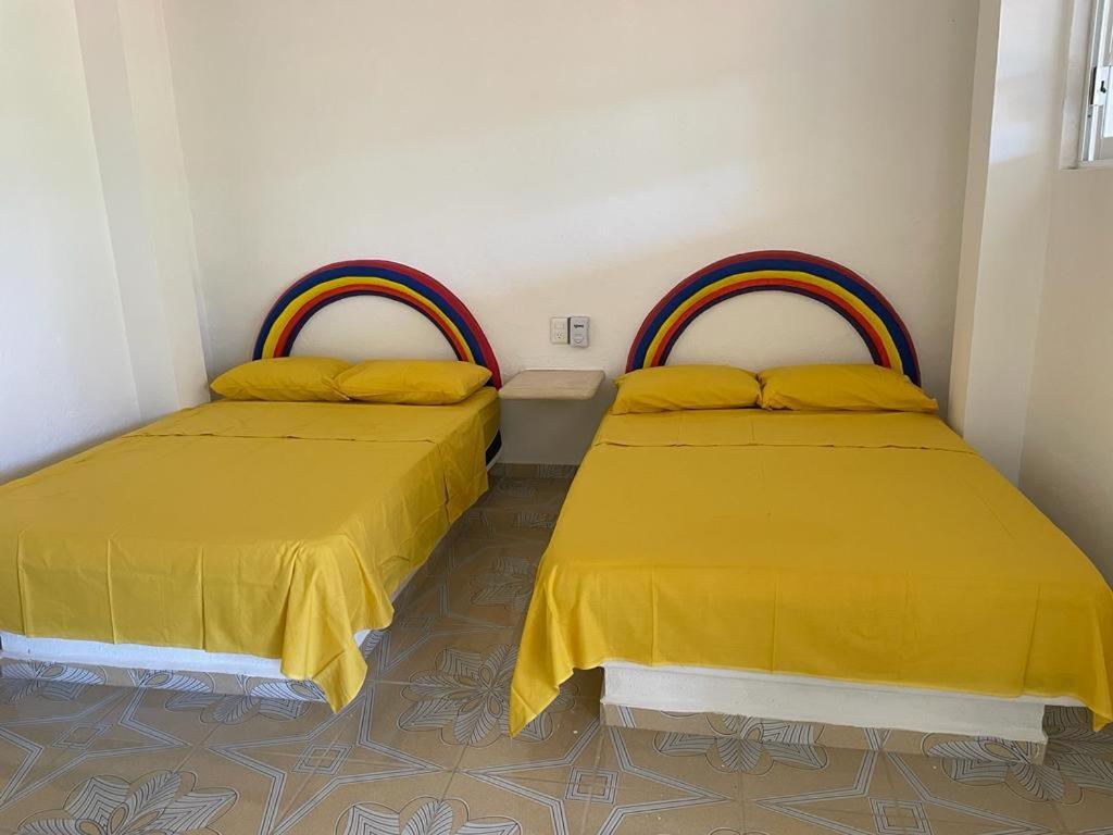 Hotel Tamarindos Сиуатанехо Экстерьер фото
